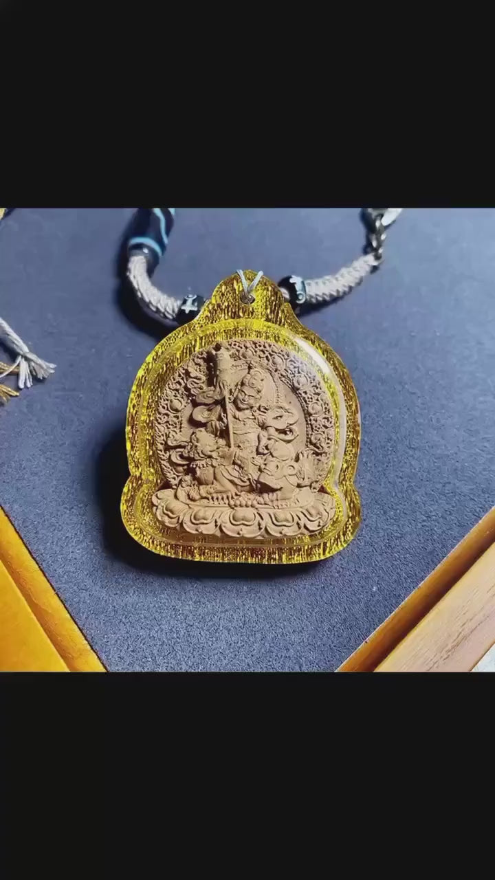 Load video: Tibetan Jambhala Medicine Tsatsa Pendant,Handmade Gau Box Necklace,Thangka Buddhist Amulet,Sacred Himalayan Art Jewelry,Gift for Him