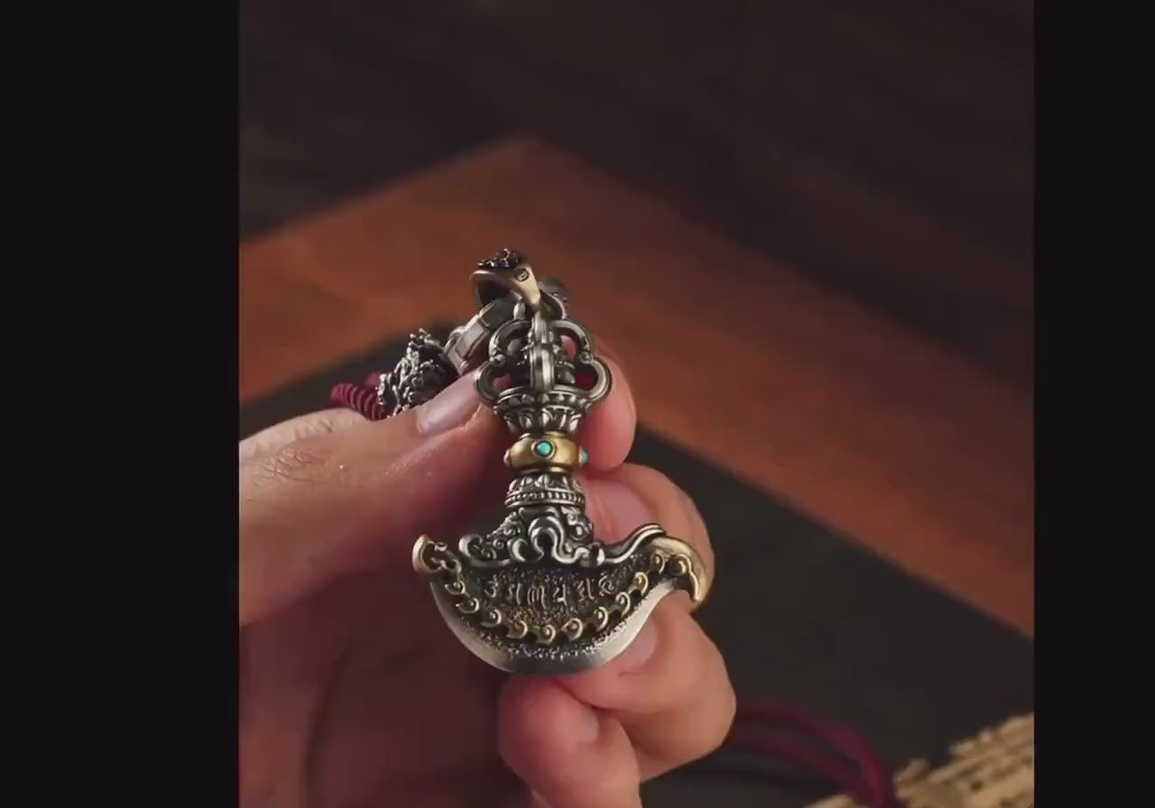 Load video: Handcrafted Nepalese Brass Handmade Tibetan Style gift Tibetan Vajra Dorje Sacred Buddhist Ritual