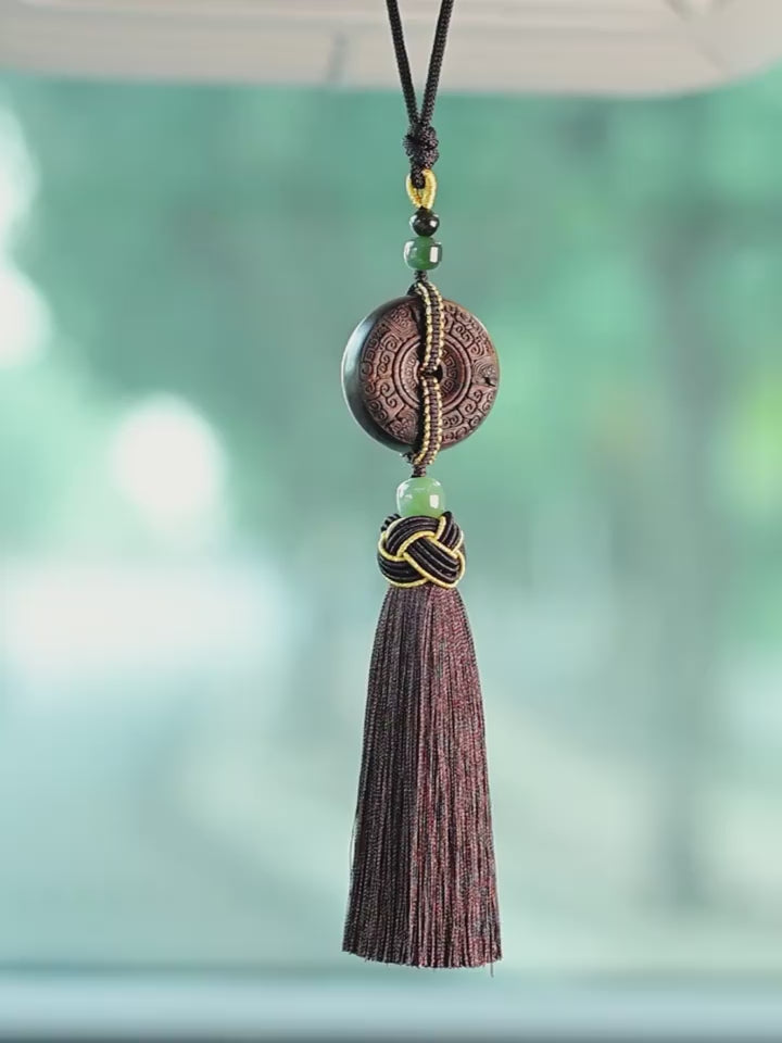 Original supplier video — agarwood car hanging ornament CG95